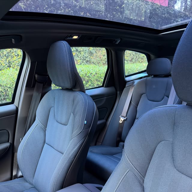 VOLVO XC60 T8 HYBRID ULTRA DARK - Imagem 6