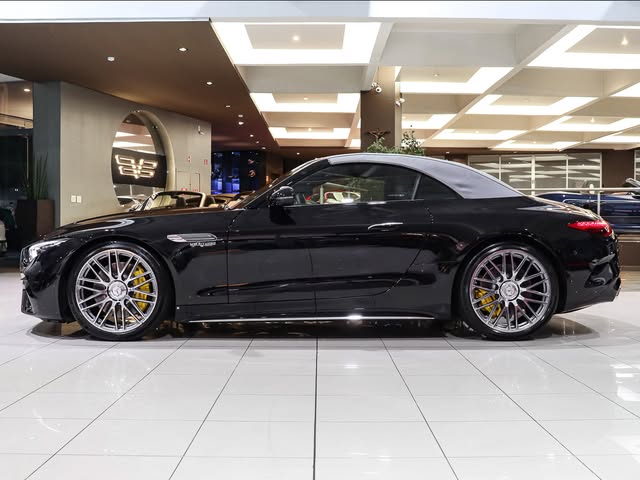 MERCEDES-BENZ SL 63 AMG - Imagem 3
