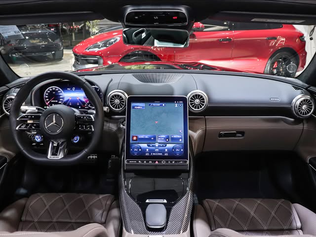 MERCEDES-BENZ SL 63 AMG - Imagem 7