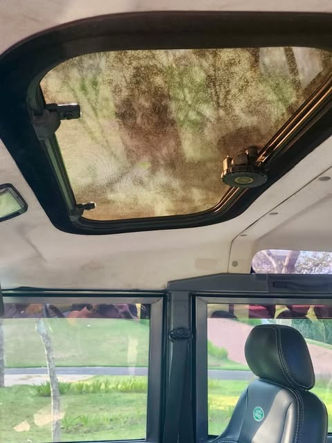LAND ROVER DEFENDER - Imagem 6