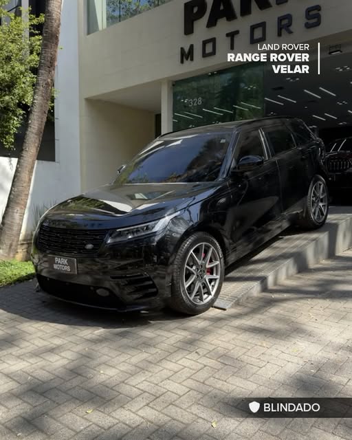 LAND ROVER RANGE ROVER VELAR P400E R-DYNAMIC HSE - Imagem 1