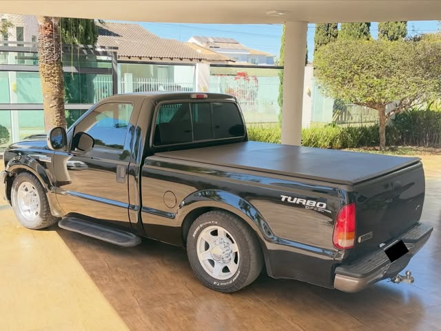 FORD F-250 XLT - Imagem 6