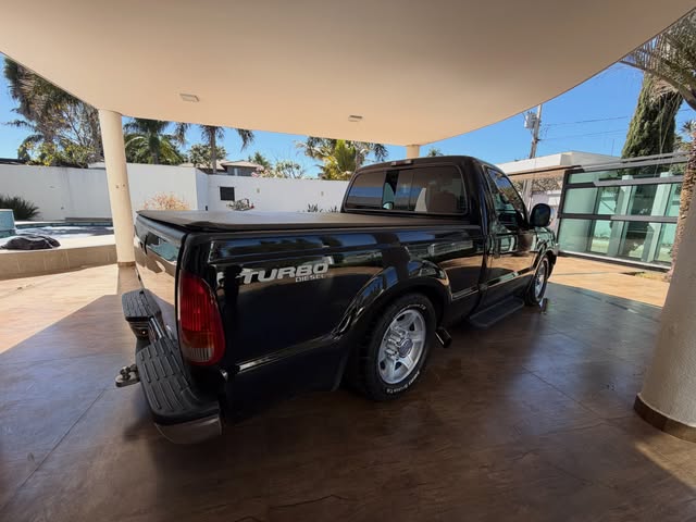 FORD F-250 XLT - Imagem 8