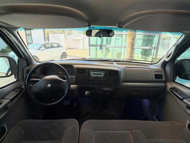 FORD F-250 XLT - Imagem 10