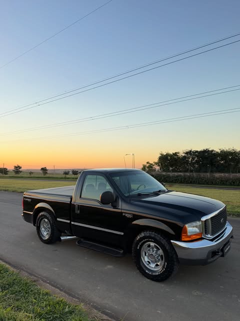 FORD F-250 XLTL - Imagem 3