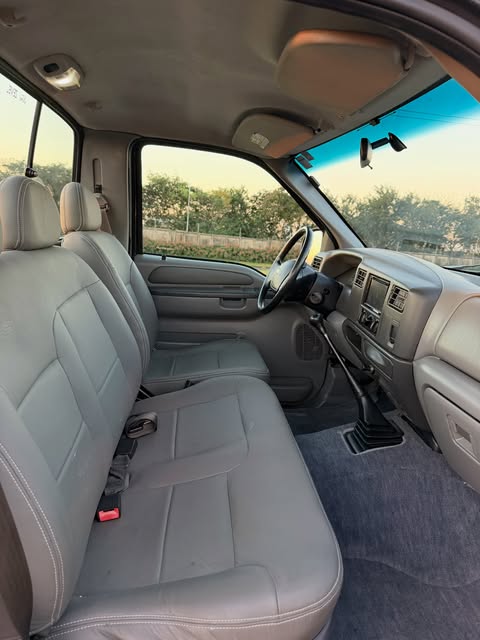 FORD F-250 XLTL - Imagem 9