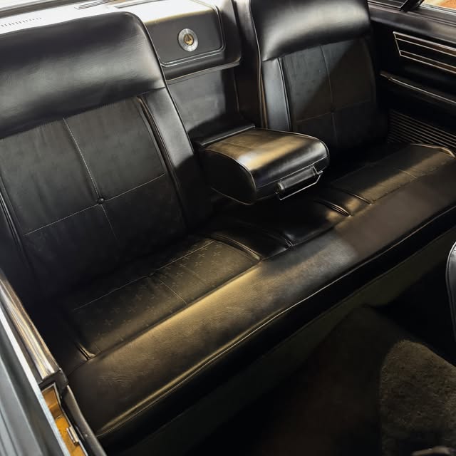 CHRYSLER IMPERIAL CROWN COUPE - Imagem 11
