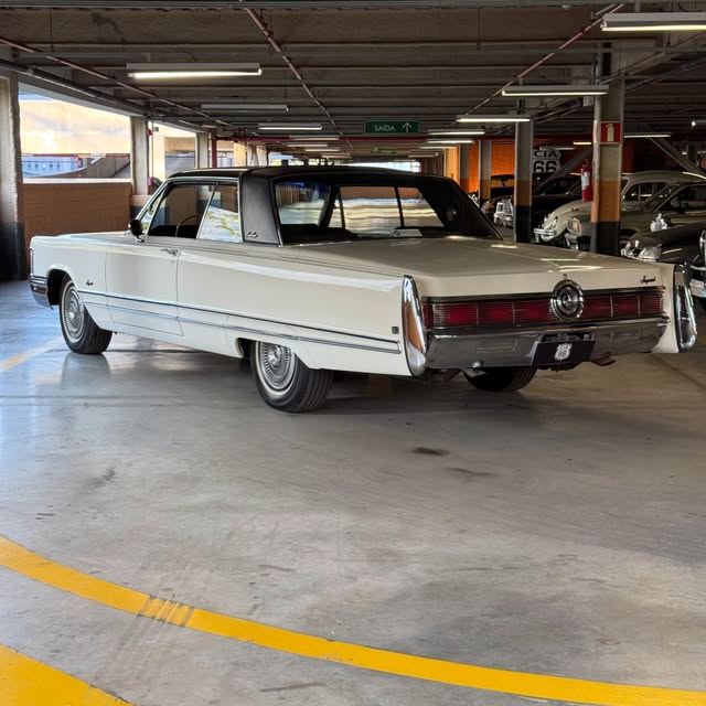 CHRYSLER IMPERIAL CROWN COUPE - Imagem 5