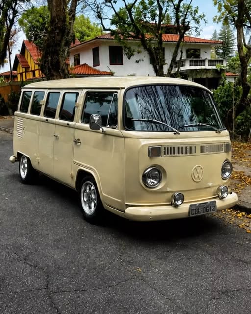 VOLKSWAGEN KOMBI - Imagem 2