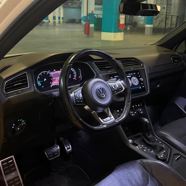 VOLKSWAGEN TIGUAN R-LINE - Imagem 9