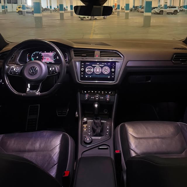 VOLKSWAGEN TIGUAN R-LINE - Imagem 10