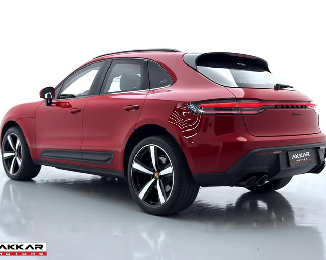 PORSCHE MACAN - Imagem 2