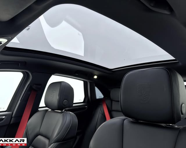 PORSCHE MACAN - Imagem 6
