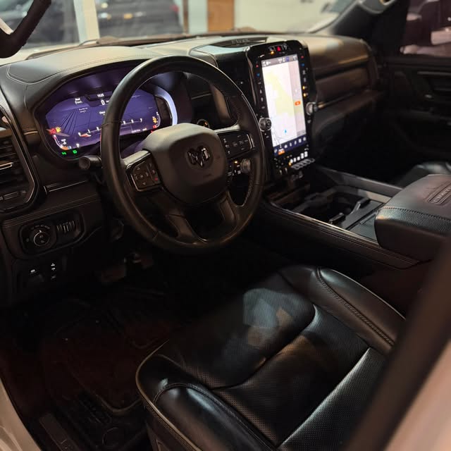 RAM 1500 LIMITED - Imagem 5