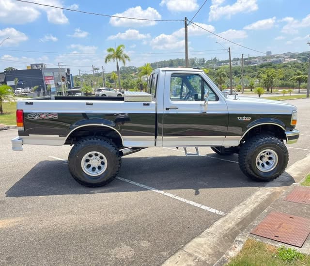 FORD F-1000 - Imagem 2