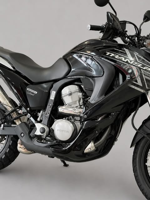 HONDA XL 700 TRANSALP - Imagem 3