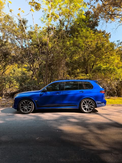 BMW X7 M60I - Imagem 8