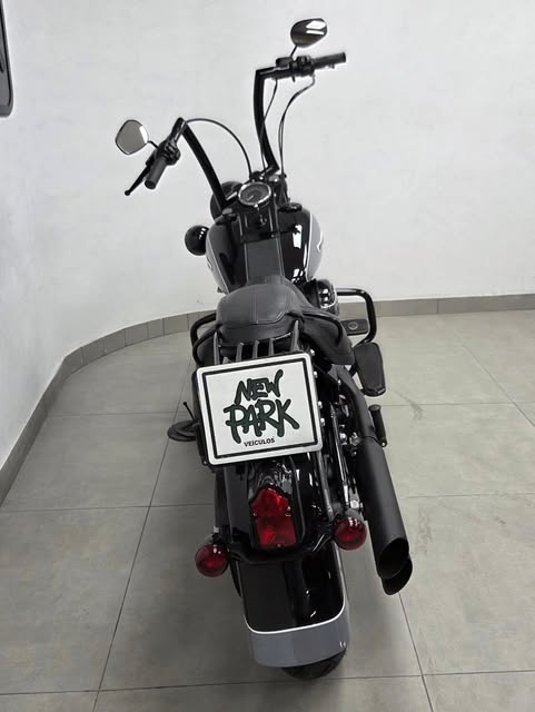 HARLEY-DAVIDSON SOFTAIL DELUXE - Imagem 2
