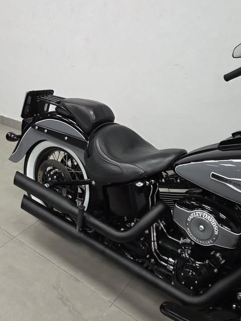 HARLEY-DAVIDSON SOFTAIL DELUXE - Imagem 5