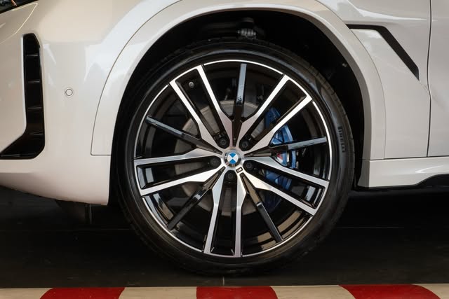 BMW X6 XDRIVE40I - Imagem 5