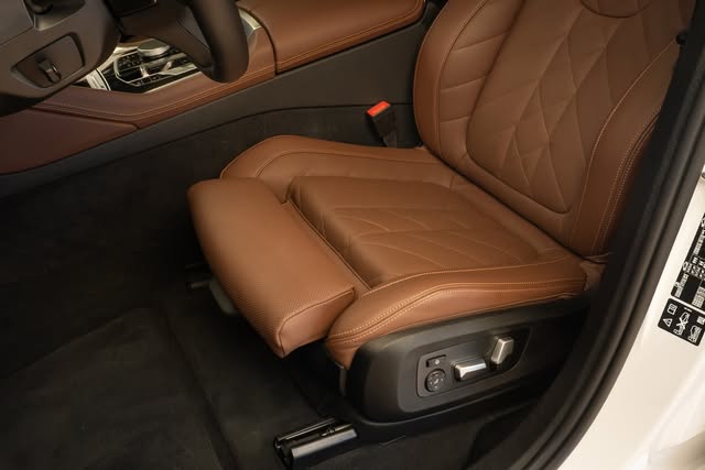 BMW X6 XDRIVE40I - Imagem 8
