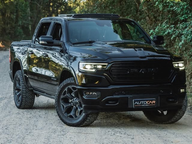 RAM 1500 LIMITED NIGHT EDITION - Imagem 1