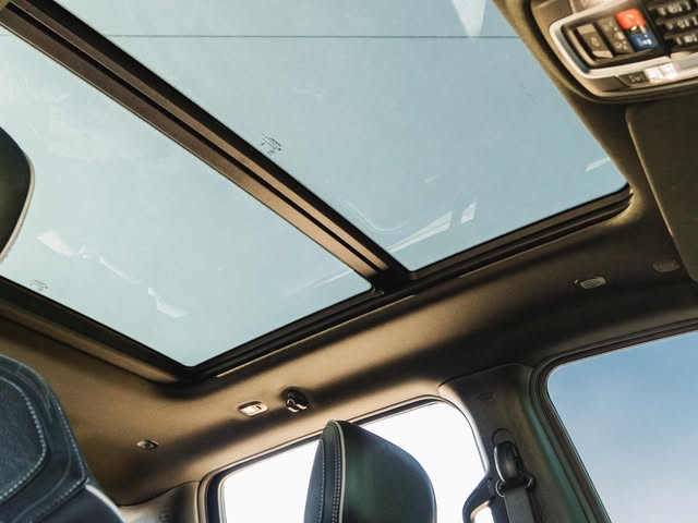 RAM 1500 LIMITED NIGHT EDITION - Imagem 4