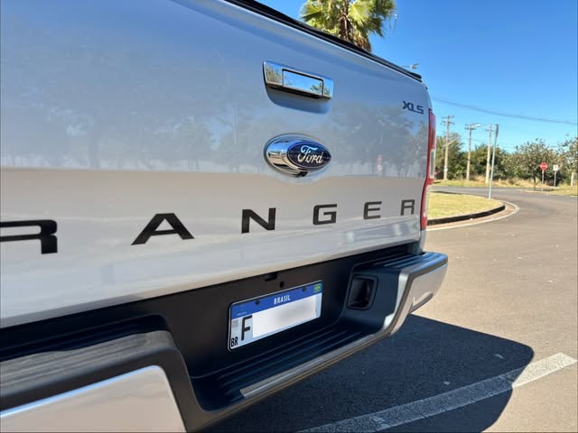 FORD RANGER XLS 2.5 FLEX 4X2 - Imagem 8