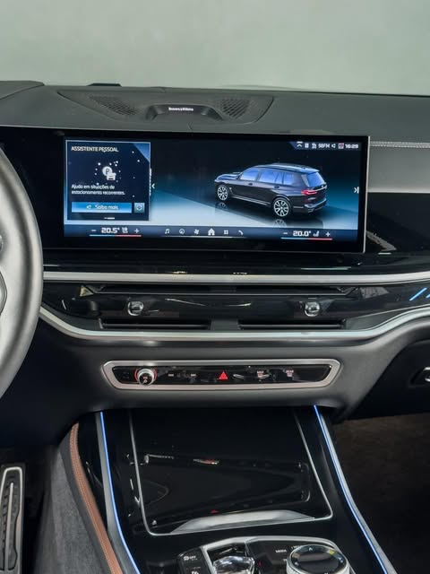 BMW X7 M60I - Imagem 7