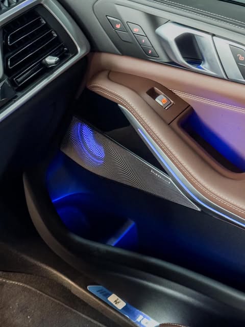 BMW X7 M60I - Imagem 10