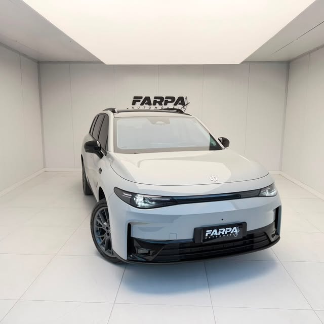 LEAPMOTOR C10 - Imagem 1