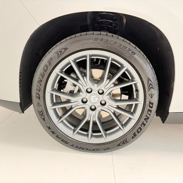LEAPMOTOR C10 - Imagem 8