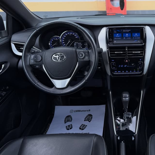 TOYOTA YARIS XLS - Imagem 9
