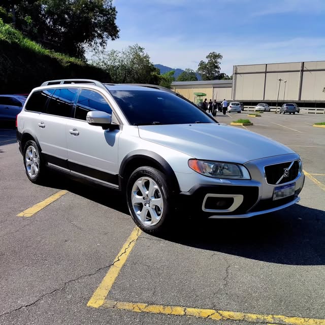 VOLVO XC 70 - Imagem 1