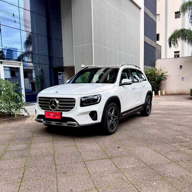 MERCEDES-BENZ GLB 200 PROGRESSIVE - Imagem 1