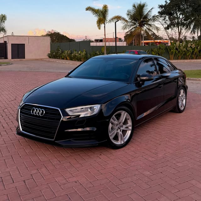 AUDI A3 PRESTIGE 1.4 TFSI - Imagem 2