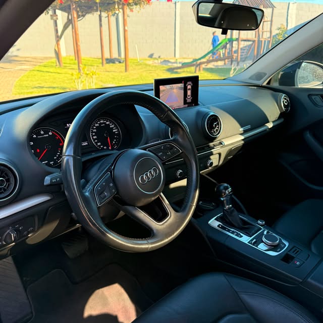 AUDI A3 PRESTIGE 1.4 TFSI - Imagem 7