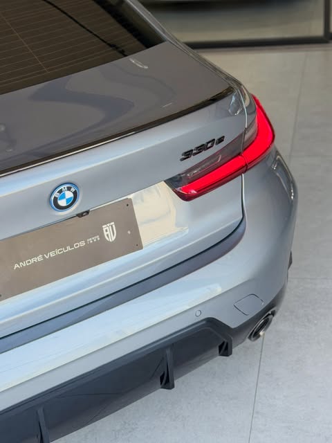 BMW 330E M SPORT - Imagem 3