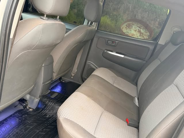 TOYOTA HILUX SR - Imagem 9