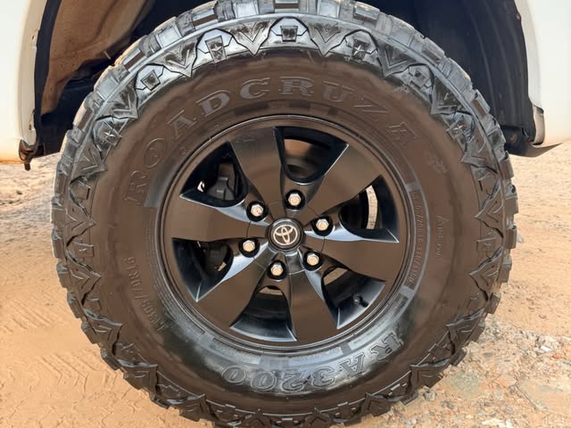 TOYOTA HILUX SR - Imagem 10