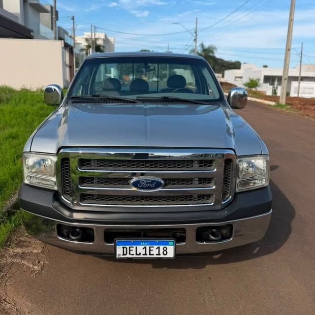 FORD F250 XLT-L - Imagem 4