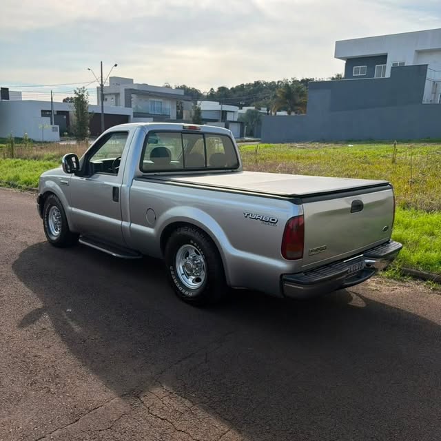 FORD F250 XLT-L - Imagem 7