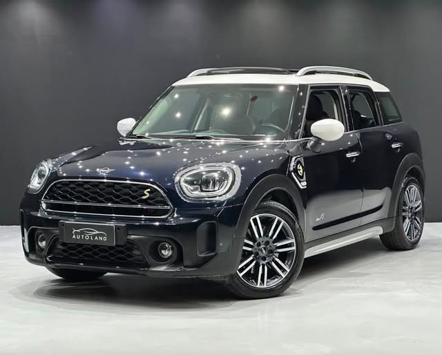 MINI COUNTRYMAN COOPER S E TOP ALL4 - Imagem 4