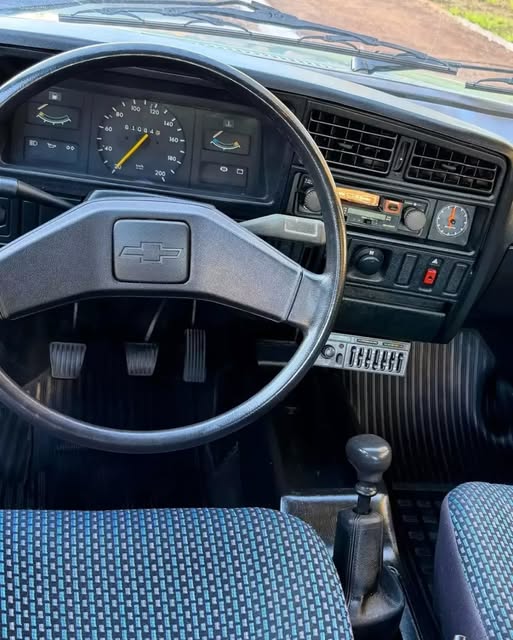 CHEVROLET MONZA - Imagem 11