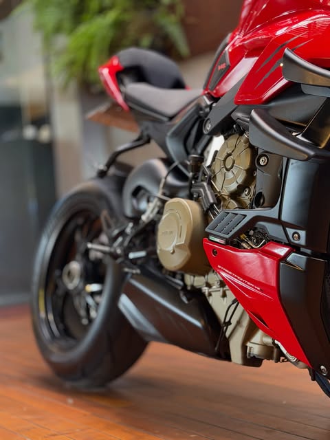 DUCATI STREETFIGHTER V4 S - Imagem 6
