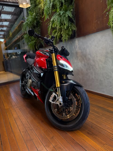 DUCATI STREETFIGHTER V4 S - Imagem 8