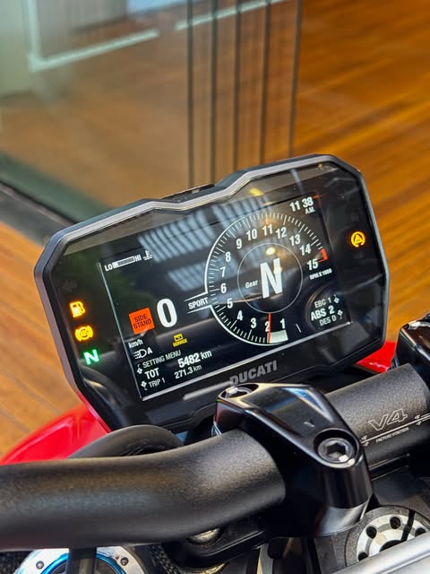 DUCATI STREETFIGHTER V4 S - Imagem 10
