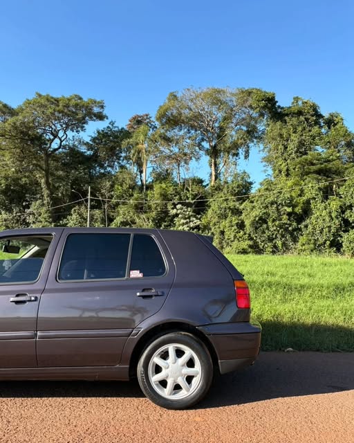 VOLKSWAGEN GOLF GLX - Imagem 11