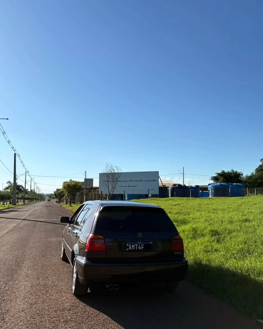 VOLKSWAGEN GOLF GLX - Imagem 14