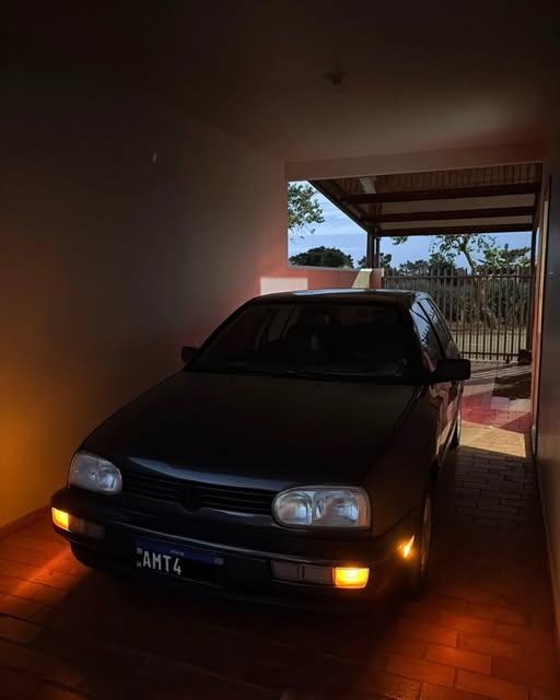 VOLKSWAGEN GOLF GLX - Imagem 6
